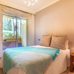 Fotografia interior dormitorio habitacion jccalvente.com diseño decoracion marbella condado sierra blanca
